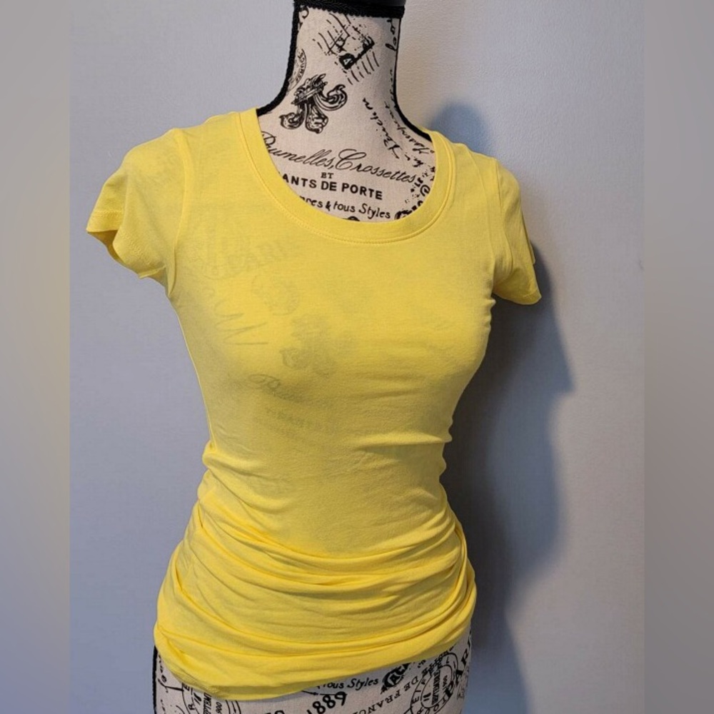Women’s Fitted T-Shirt